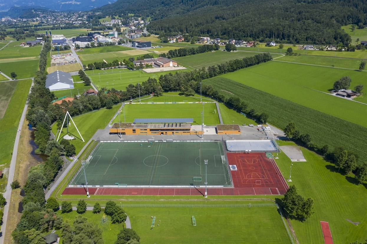 Eschen-Mauren-Sportpark-0401-adw.jpg