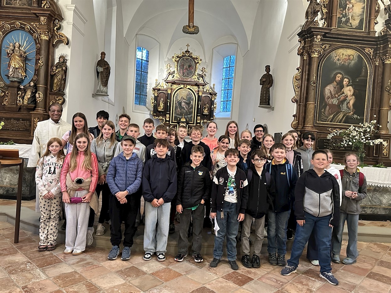 Gruppenbild-St-Corneli-Firmlinge-2026.JPG