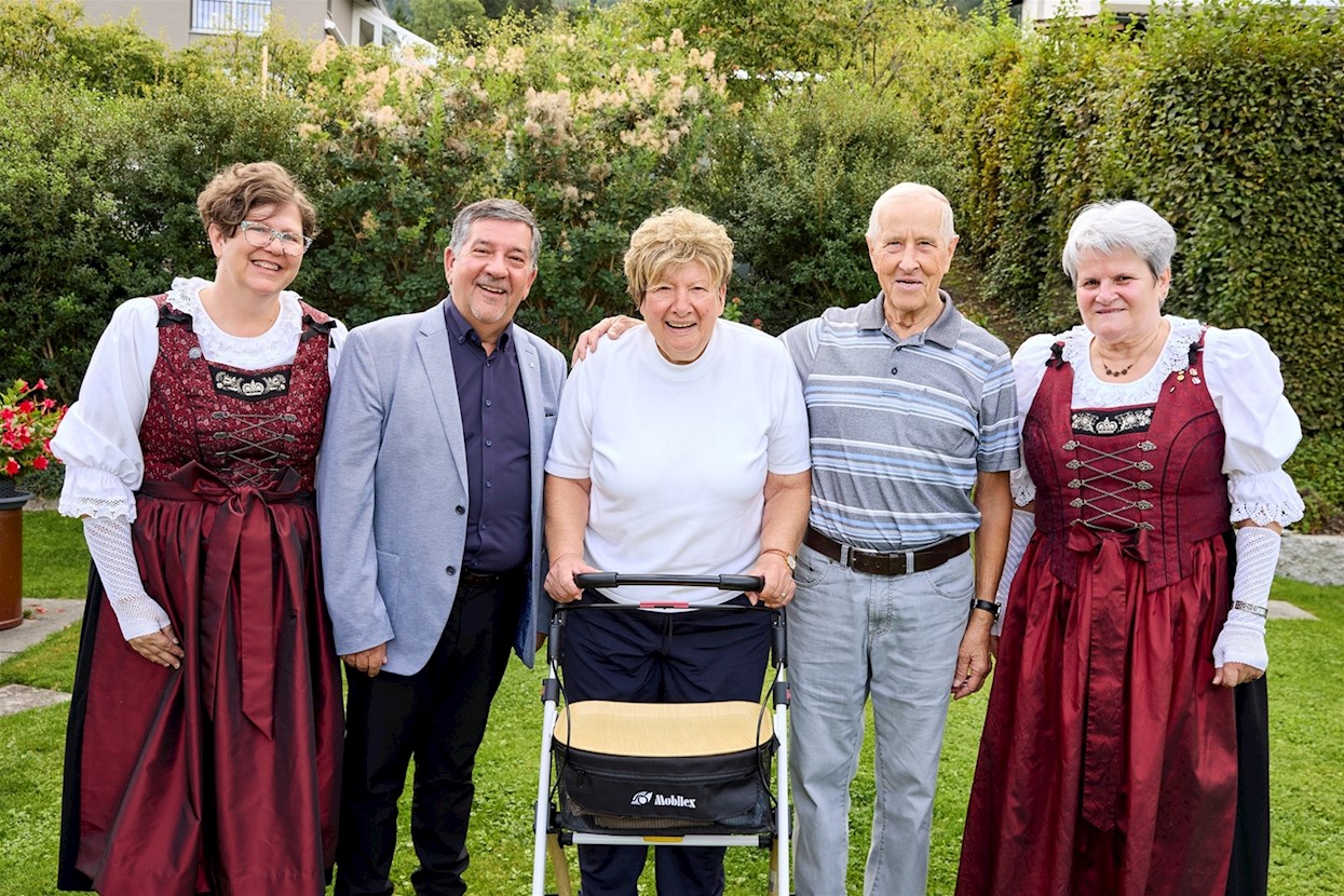 Walter-und-Irene-Schreiber-BEIDE-85-Jahre.jpg