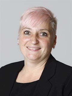 Jasmine Holzinger-Hobi