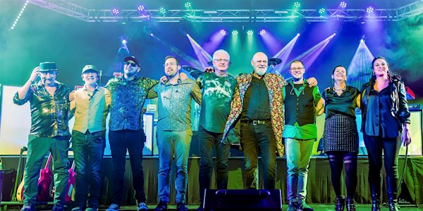 Bandfoto-Rock-House-v-Luca-Bresch.jpg
