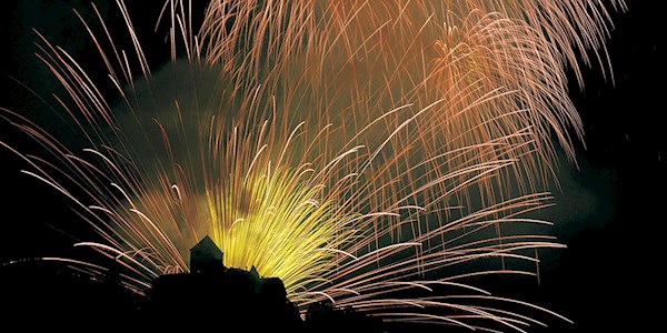 Header-Feuerwerk.jpg