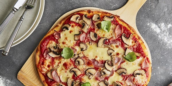 pizza-regina-2.jpg