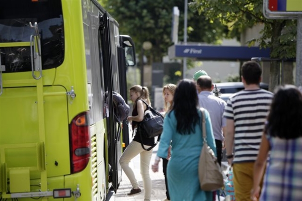 Die Gemeinde Mauren unterstützt auch 2016 die Benützung öffentlicher Verkehrsmittel.